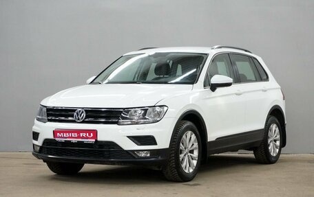 Volkswagen Tiguan II, 2017 год, 2 230 000 рублей, 1 фотография