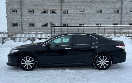 Toyota Camry, 2019 год, 2 920 000 рублей, 4 фотография