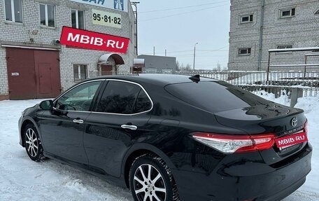 Toyota Camry, 2019 год, 2 920 000 рублей, 7 фотография