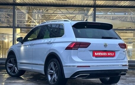 Volkswagen Tiguan II, 2019 год, 3 399 000 рублей, 6 фотография