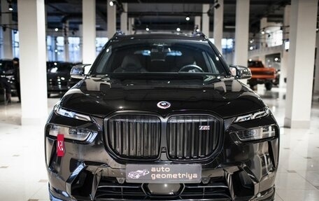 BMW X7, 2023 год, 19 000 000 рублей, 2 фотография