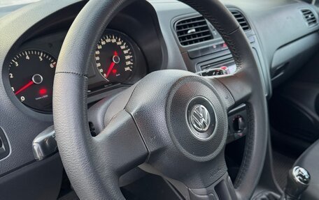 Volkswagen Polo VI (EU Market), 2013 год, 730 000 рублей, 21 фотография