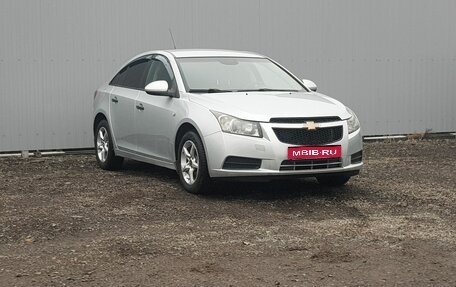 Chevrolet Cruze II, 2011 год, 749 000 рублей, 1 фотография