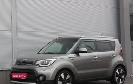 KIA Soul II рестайлинг, 2017 год, 1 645 000 рублей, 5 фотография