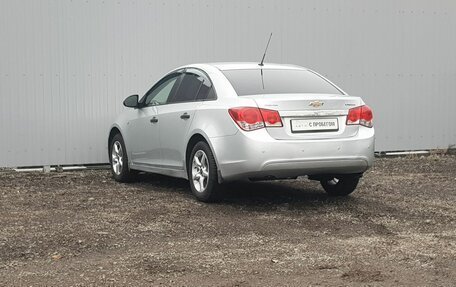 Chevrolet Cruze II, 2011 год, 749 000 рублей, 4 фотография