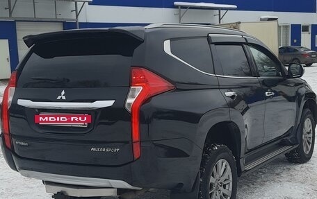 Mitsubishi Pajero Sport III рестайлинг, 2018 год, 3 333 000 рублей, 3 фотография