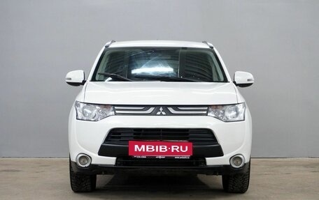 Mitsubishi Outlander III рестайлинг 3, 2012 год, 1 450 000 рублей, 2 фотография