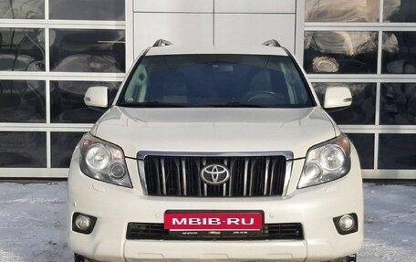 Toyota Land Cruiser Prado 150 рестайлинг 2, 2013 год, 2 600 000 рублей, 2 фотография