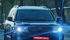 Toyota Land Cruiser 200, 2014 год, 4 950 000 рублей, 2 фотография