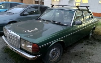 Mercedes-Benz W123, 1982 год, 59 000 рублей, 1 фотография