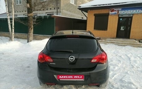 Opel Astra J, 2012 год, 870 000 рублей, 4 фотография