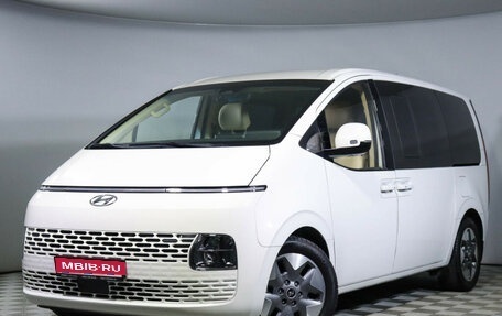 Hyundai Staria, 2022 год, 5 500 000 рублей, 1 фотография