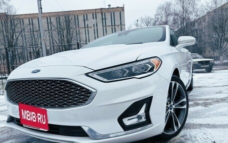 Ford Fusion (North America) II, 2019 год, 2 300 000 рублей, 1 фотография