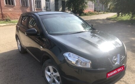 Nissan Qashqai, 2010 год, 950 000 рублей, 1 фотография