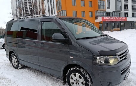 Volkswagen Caravelle T5, 2014 год, 2 375 000 рублей, 1 фотография