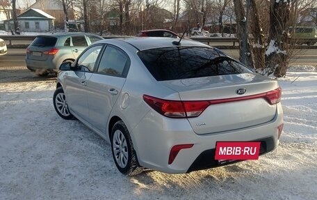 KIA Rio IV, 2018 год, 1 550 000 рублей, 4 фотография