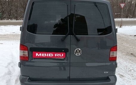 Volkswagen Caravelle T5, 2014 год, 2 375 000 рублей, 9 фотография