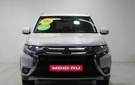 Mitsubishi Outlander III рестайлинг 3, 2017 год, 2 239 000 рублей, 2 фотография