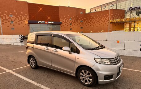 Honda Freed I, 2010 год, 1 270 000 рублей, 3 фотография