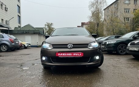 Volkswagen Polo VI (EU Market), 2014 год, 1 200 000 рублей, 2 фотография