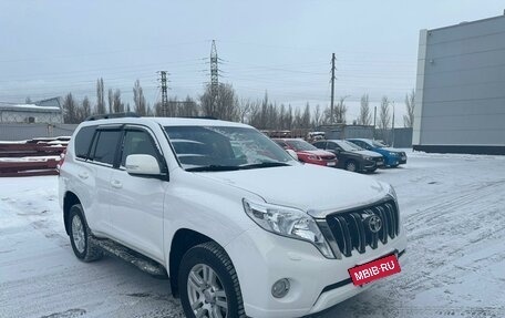 Toyota Land Cruiser Prado 150 рестайлинг 2, 2016 год, 4 340 000 рублей, 4 фотография