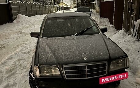 Mercedes-Benz C-Класс, 1995 год, 150 000 рублей, 3 фотография