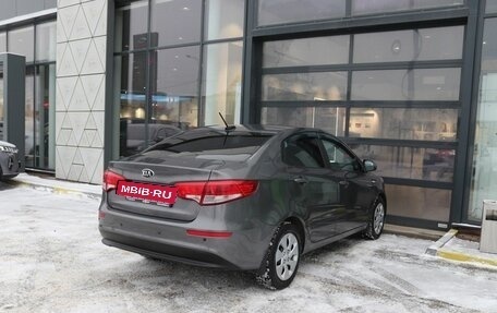 KIA Rio III рестайлинг, 2017 год, 1 334 000 рублей, 5 фотография