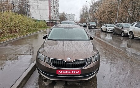 Skoda Octavia, 2018 год, 2 350 000 рублей, 23 фотография