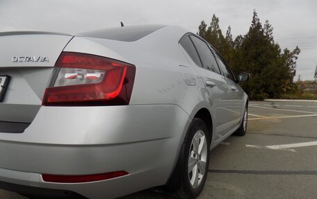 Skoda Octavia, 2017 год, 1 890 000 рублей, 9 фотография