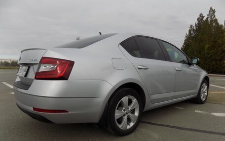 Skoda Octavia, 2017 год, 1 890 000 рублей, 6 фотография