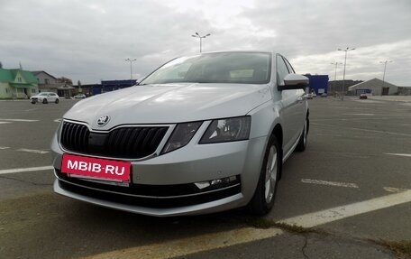 Skoda Octavia, 2017 год, 1 890 000 рублей, 2 фотография