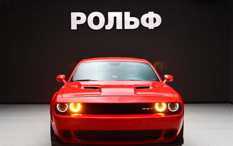 Dodge Challenger III рестайлинг 2, 2023 год, 7 750 000 рублей, 3 фотография