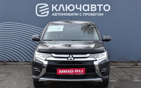 Mitsubishi Outlander III рестайлинг 3, 2015 год, 1 690 000 рублей, 3 фотография