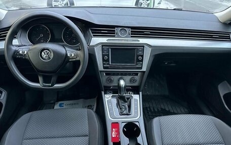 Volkswagen Passat B8 рестайлинг, 2018 год, 1 838 000 рублей, 9 фотография