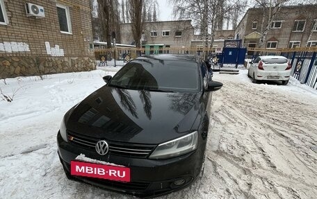 Volkswagen Jetta VI, 2012 год, 1 150 000 рублей, 2 фотография