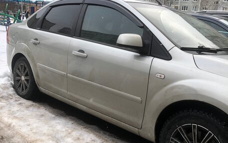 Ford Focus II рестайлинг, 2005 год, 450 000 рублей, 2 фотография