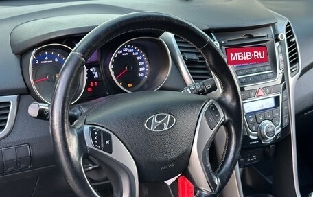 Hyundai i30 II рестайлинг, 2013 год, 870 000 рублей, 14 фотография