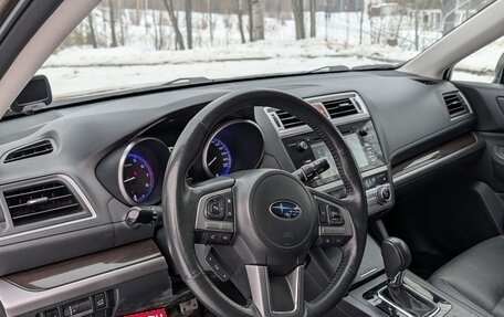 Subaru Outback IV рестайлинг, 2017 год, 2 400 000 рублей, 10 фотография