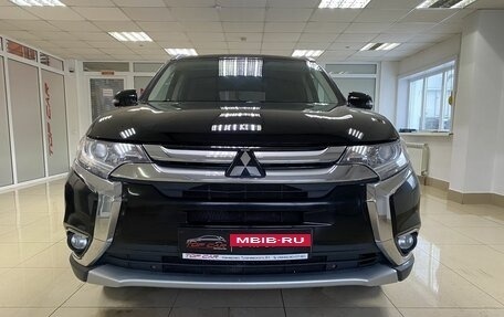 Mitsubishi Outlander III рестайлинг 3, 2017 год, 1 849 999 рублей, 2 фотография