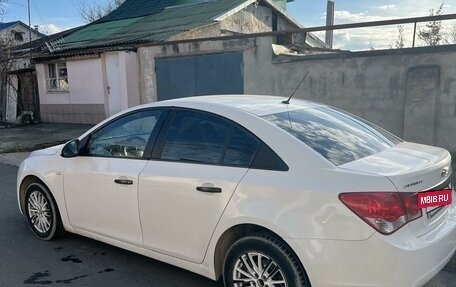 Chevrolet Cruze II, 2011 год, 825 000 рублей, 3 фотография