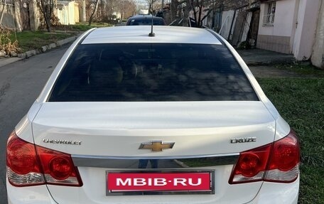 Chevrolet Cruze II, 2011 год, 825 000 рублей, 4 фотография