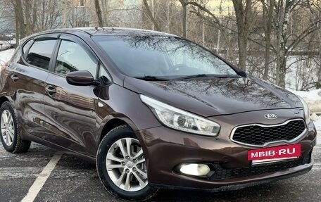 KIA cee'd III, 2013 год, 1 070 000 рублей, 2 фотография