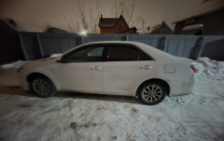 Toyota Camry, 2016 год, 1 850 000 рублей, 4 фотография