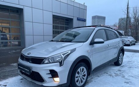 KIA Rio IV, 2021 год, 1 690 000 рублей, 1 фотография