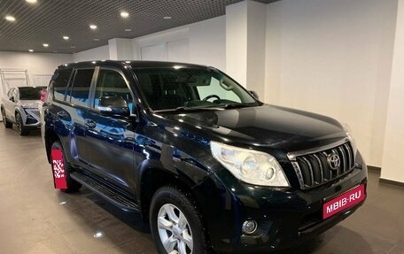 Toyota Land Cruiser Prado 150 рестайлинг 2, 2010 год, 2 810 000 рублей, 1 фотография