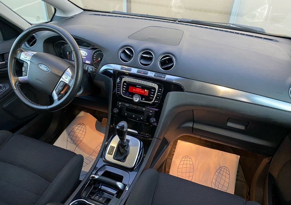 Ford S-MAX I рестайлинг, 2011 год, 1 165 000 рублей, 8 фотография