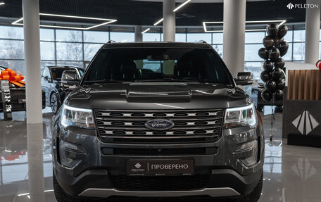 Ford Explorer VI, 2017 год, 3 090 000 рублей, 3 фотография