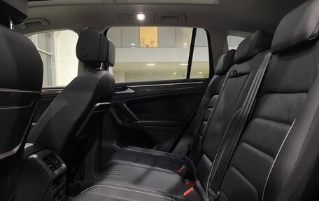 Volkswagen Tiguan II, 2018 год, 2 999 000 рублей, 22 фотография