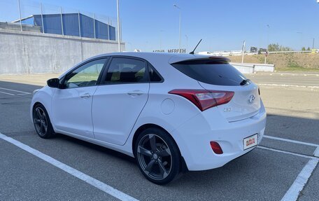 Hyundai i30 II рестайлинг, 2013 год, 1 250 000 рублей, 3 фотография