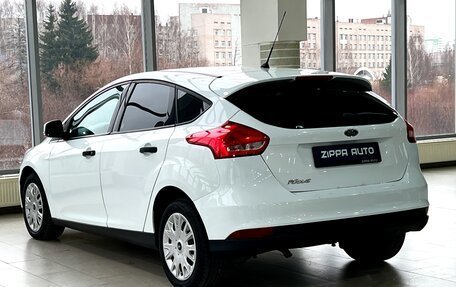 Ford Focus III, 2015 год, 879 000 рублей, 6 фотография